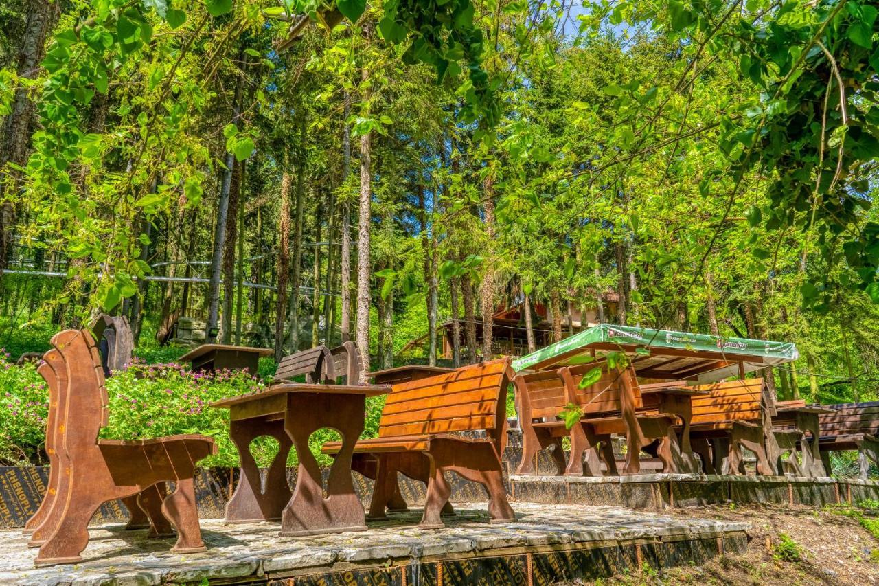 Крушун - Единствена На Метри От Водопадите, Krushun - The Only Stay Just Meters From The Waterfalls كروشونا المظهر الخارجي الصورة