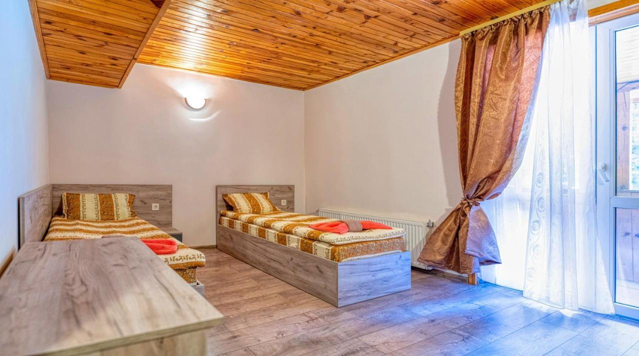 Крушун - Единствена На Метри От Водопадите, Krushun - The Only Stay Just Meters From The Waterfalls كروشونا المظهر الخارجي الصورة